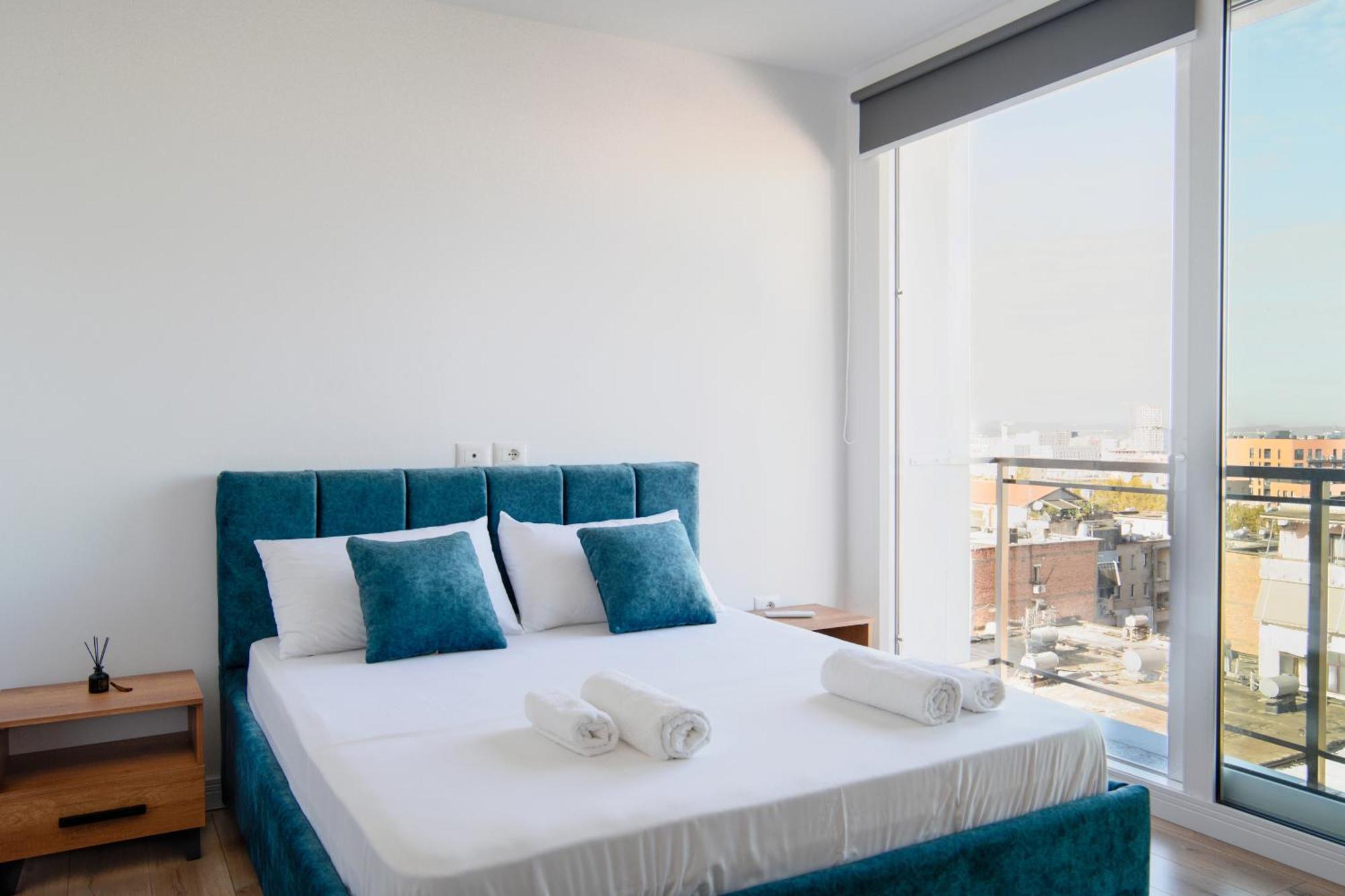 Urban Serenity City Skyline View Apartment 1 ティラナ エクステリア 写真